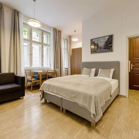 Deluxe Suite In Prime Location براغ المظهر الخارجي الصورة
