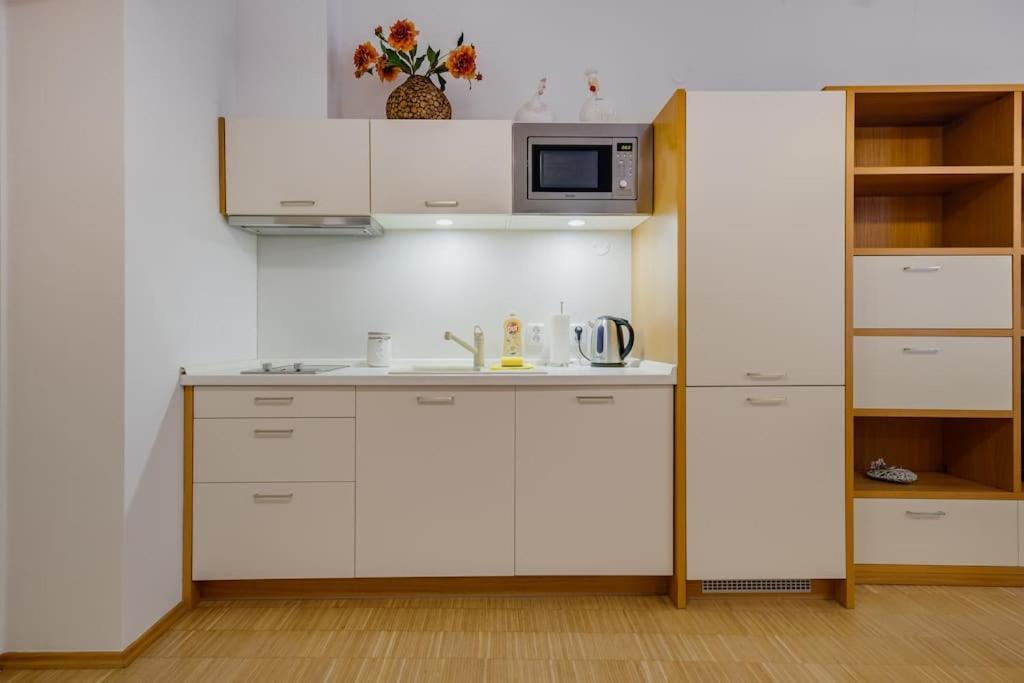 Deluxe Suite In Prime Location براغ المظهر الخارجي الصورة